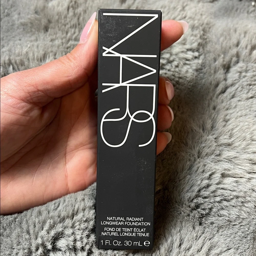 NARS Natural Radiant Longwear Foundation- (Marquises)
